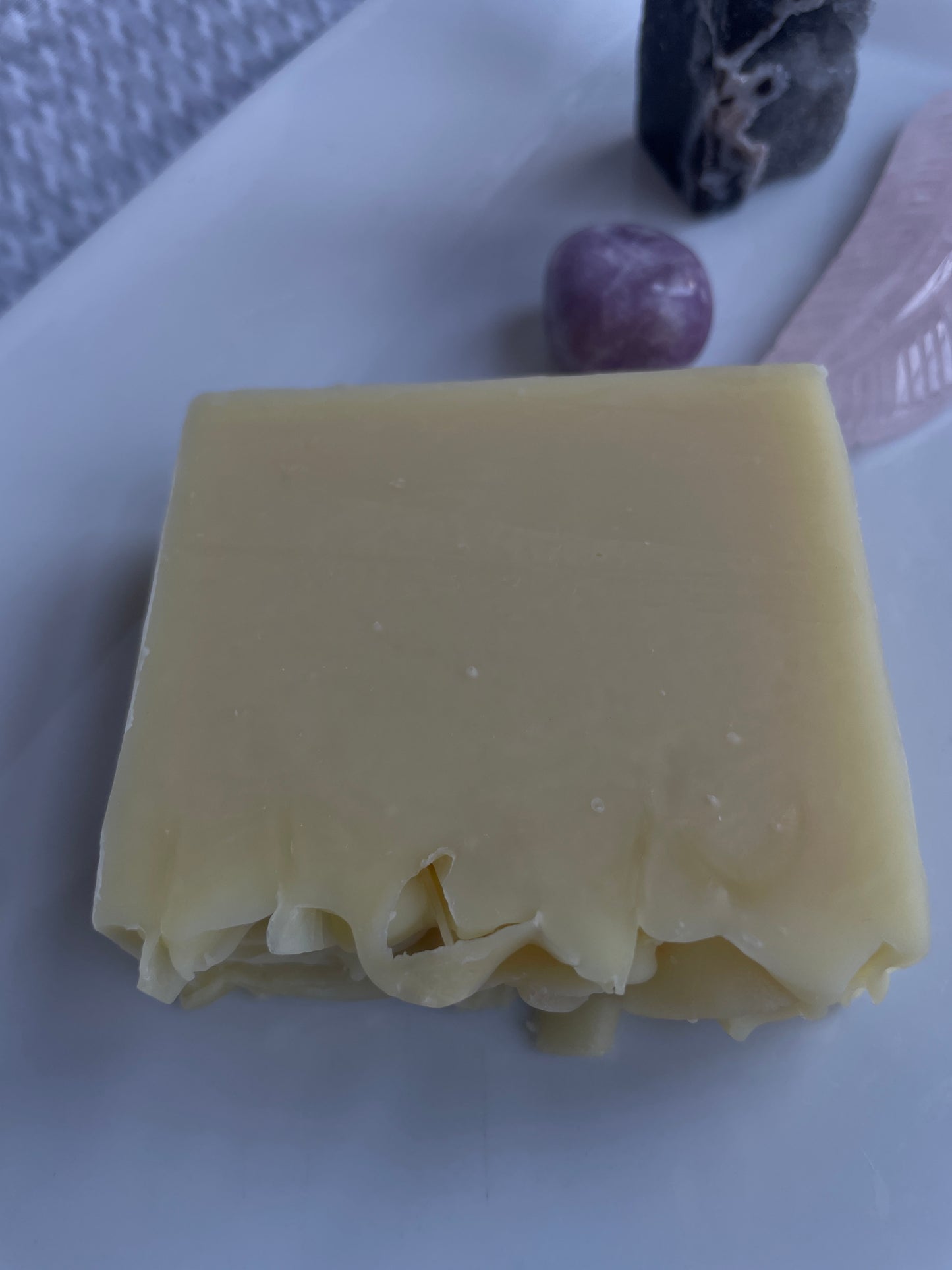 Chamomile Honey Shampoo Bar for Soft Nourished Hair